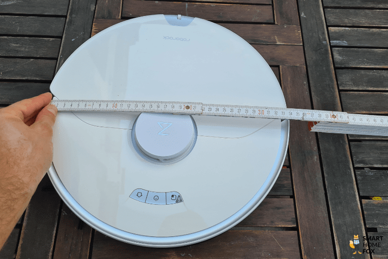 Размеры Roborock S7 Pro Ultra измерены с помощью линейки